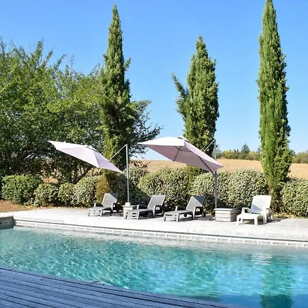 Casa vacanze 2 Bedroom Amazing In *