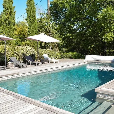 2 Bedroom Amazing In Casa vacanze